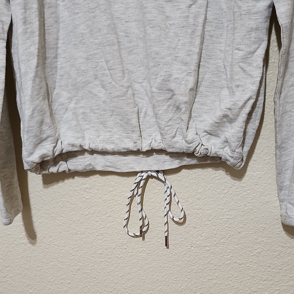 Monrow Gray Tie Front Long Sleeve Hoodie - Picture 10 of 11